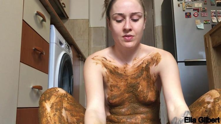 Extreme Facial And Clothing Smearing - Ella Gilbert [2021 | FullHD] - Scatshop