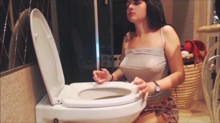 Girl Puking in Toilet - Thefartbabes [2021 | HD] - Scatshop