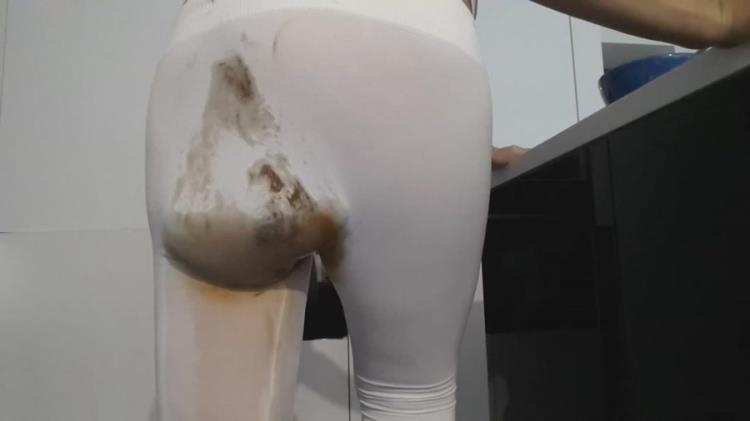 white tights huge bomb - Thefartbabes [2021 | FullHD] - Scatshop