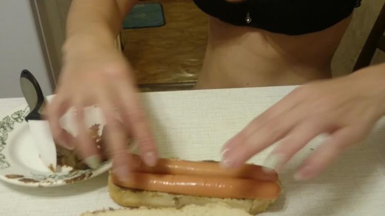 Hotdog With Shit Is Delicious Food - Brown wife [2021 | FullHD] - Scatshop