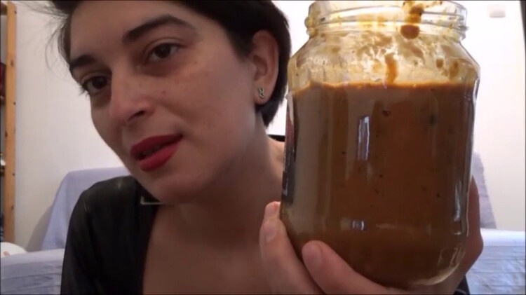 Full jar breakfast pov - Mistress Roberta [2024 | SD]