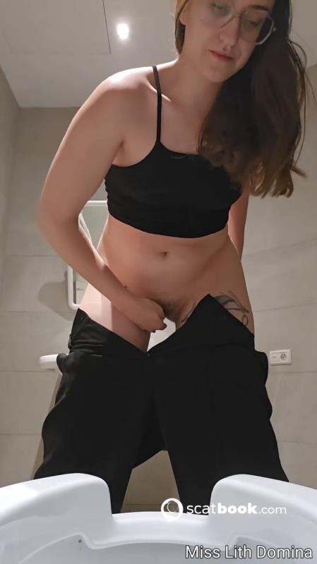 Taking a Shit Dump at the Mall with Miss Lith Domina P1 [2025 | SD]