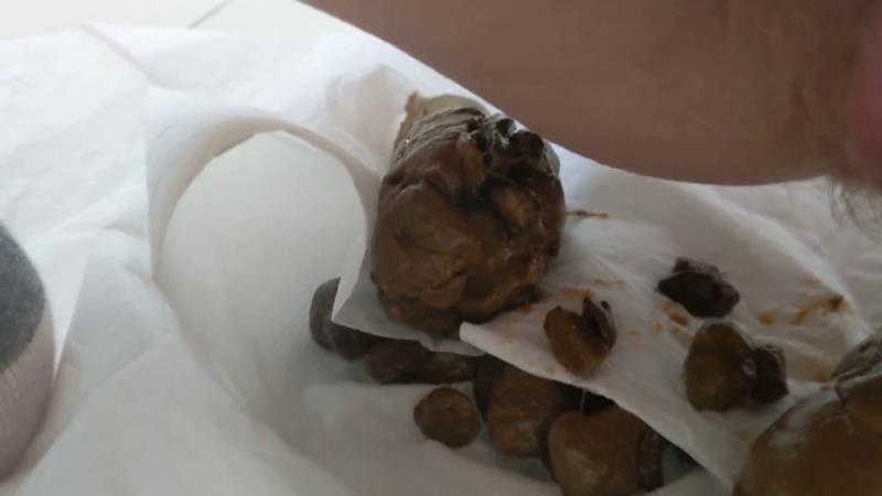 EXTREME CLOSE UPS of my turds - PooGirlSofia [2025 | FullHD]