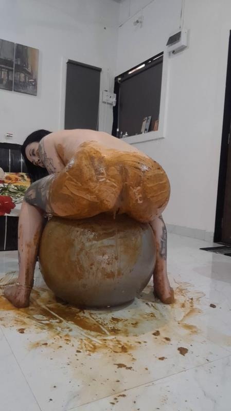 Erotic Scat with Yoga Ball - KinkyBunny [2026 | SD]