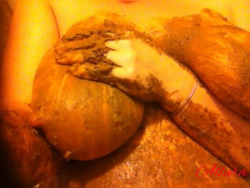 Smearing a Massive Shit! Shit-Stuffing with Dildo - Allura [2026 | HD]