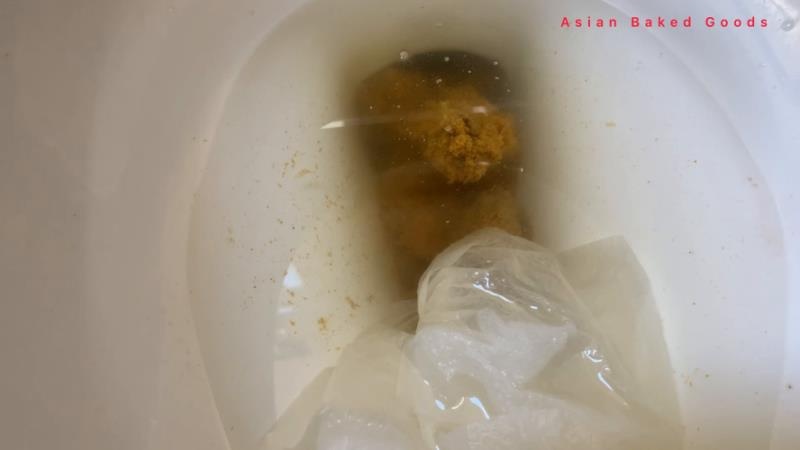 Shit pee moan on the toilet [2026 | FullHD]