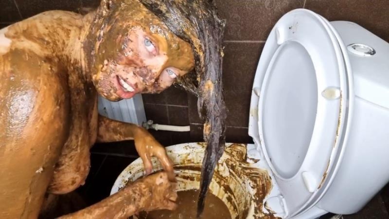 DINNER IN AN ABANDONED RESTAURANT OR SHIT 5 WITH 17 PILES OF SHI - Scatlina [2026 | FullHD]