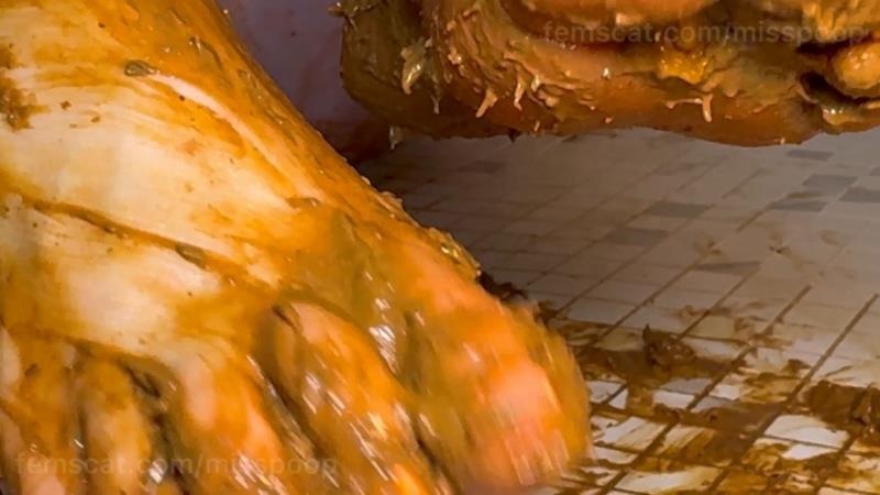 Dirty feet with poo - MissPoop [2026 | FullHD]